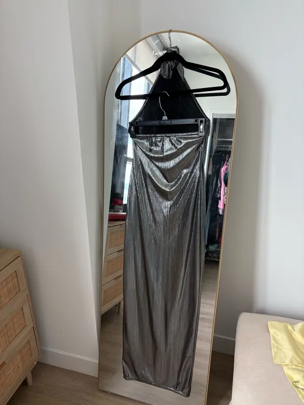Formal Dress Boohoo - Image 3