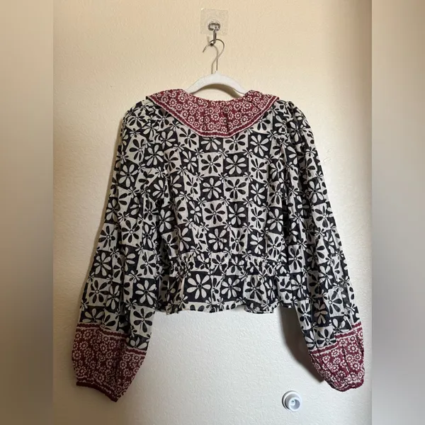 Free People‎ Mikaela Printed Wrap Top Size S Batik Floral Ruffle Boho Peasant - Image 8