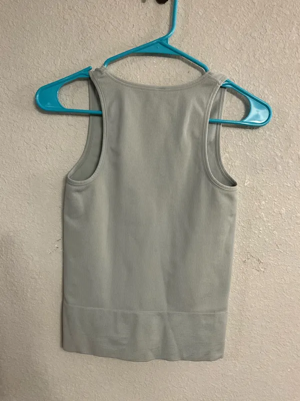 Athleta aurora tank top - Image 4