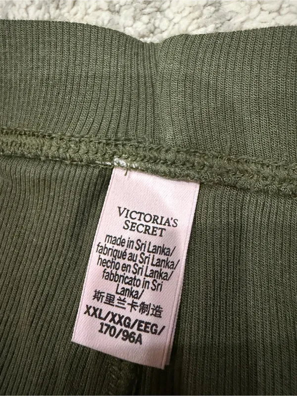 Victoria’s Secret Soft Green Long Sleeve Pajama Set XXL - Image 3