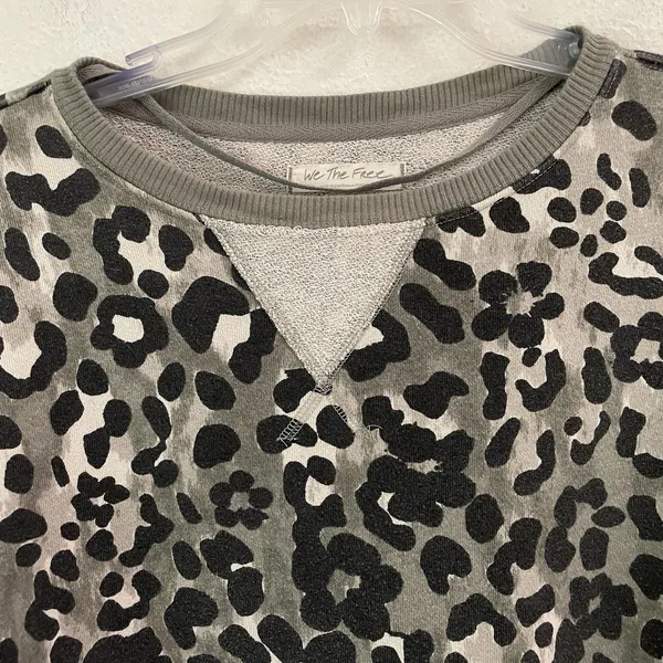 Free People We The Free Camo Leopard Sweatshirt Women's M Gray Oversized Terry - Image 3