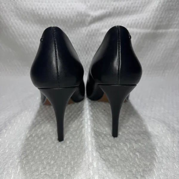 Coach G2879 Black Leather Pumps Heel Women's Size 10B elegant formal old money - Image 4