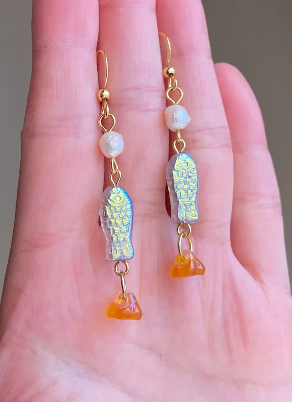 quality Czech glass beads fish unique dangle earrings⭐️🐟💕 - Image 5