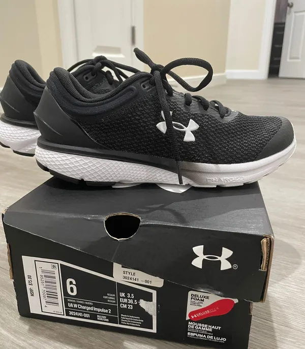 Athletic Sneakers/Shoes - Image 3