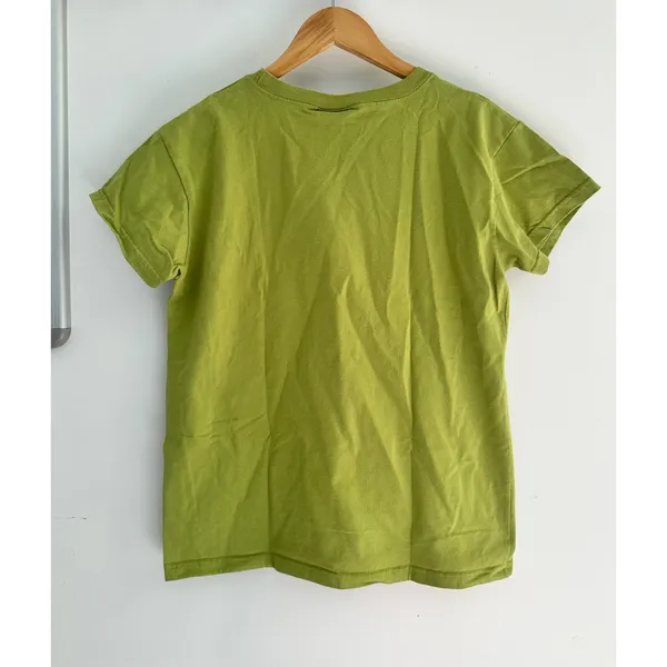 Champion Vintage 90s T-Shirt Size Medium Green Logo Made USA Y2K Boxy Chartreuse - Image 4