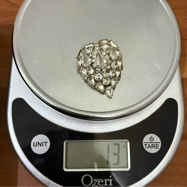 Vintage Unsigned Silver-tone Pave Clear Rhinestone Heart Brooch 13g. - Image 12