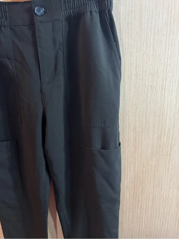 Women’s Sanctuary Black Cargo Pants with Elastic Waist Size Small - Image 2