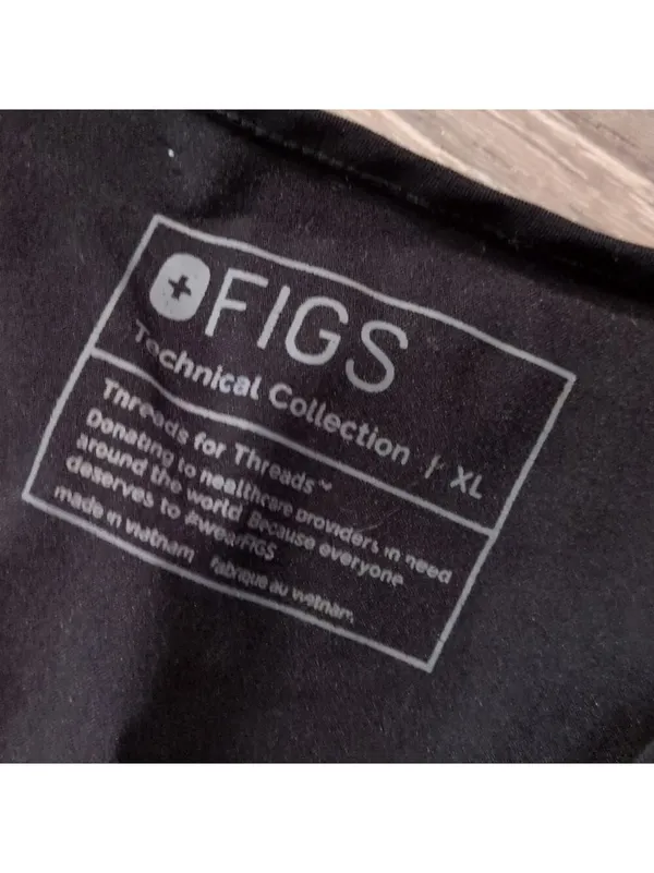 Figs Black Catarina Scrub Top Size XL - Image 4
