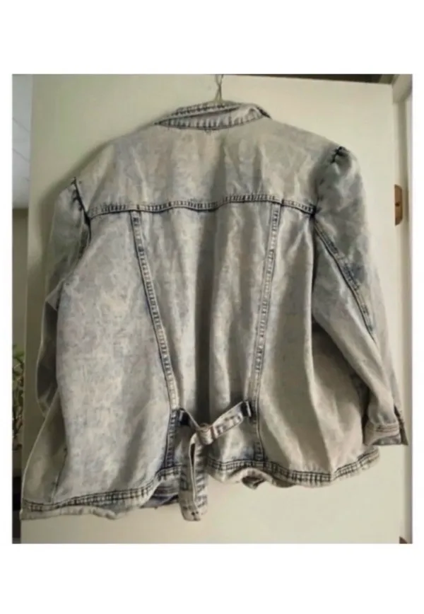 Boutique Savanna Jane Top - Image 7