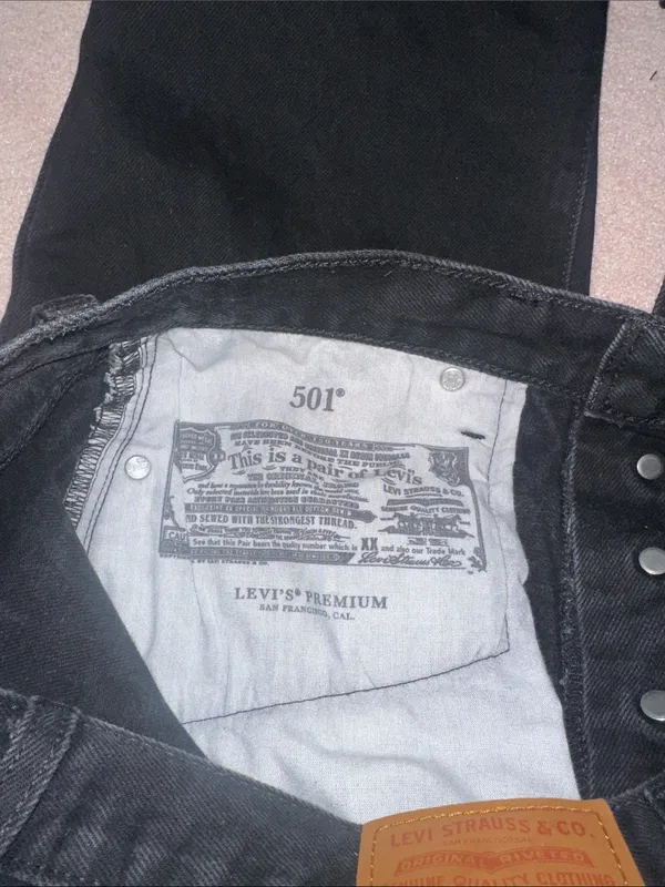 Levi’s 501 Straight Leg 5 Button Closure Black Strigid Jeans - Image 5