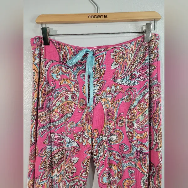 P.J. Salvage Women's pajama Paisley Print Pink Pants. Size L-G. As Is. - Image 2