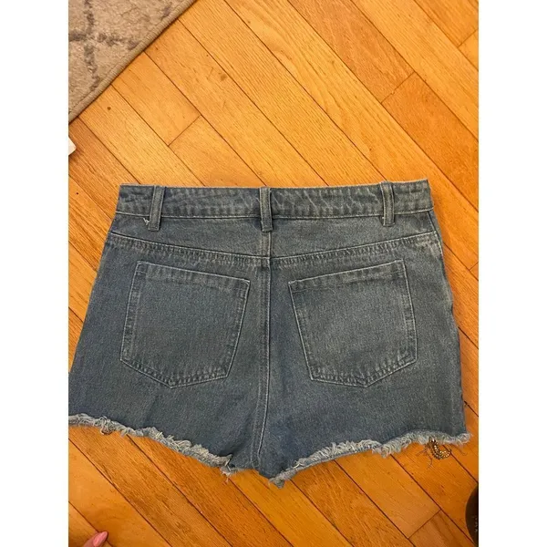 NWOT LE LIS Blue Denim Shorts Cut-Off Rhinestones Size Medium country cowgirl‎ - Image 5