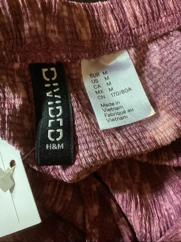 NWT Divided H&M dark pink patterned pull on pants size medium - Image 7