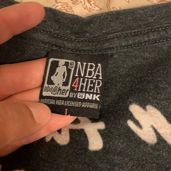 National Basketball Association Spurs shirt - Image 3