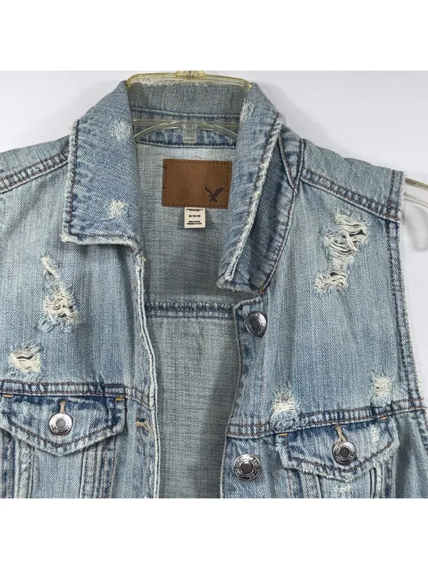 American Eagle Distressed Denim Vest Women’s Medium Light Wash Jean Vest - Image 2