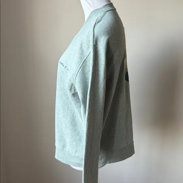 Mountain and Isles Sweatshirt Green Size M - Image 5
