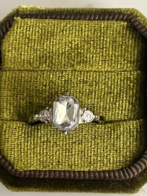 Classic Design Gorgeous Cubic Zirconia w/ Stainless Steel Silver Band S 6 - Image 2