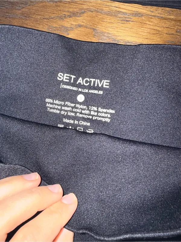 SET Active SportsBody Black Leggings with Matching Bra - Image 8