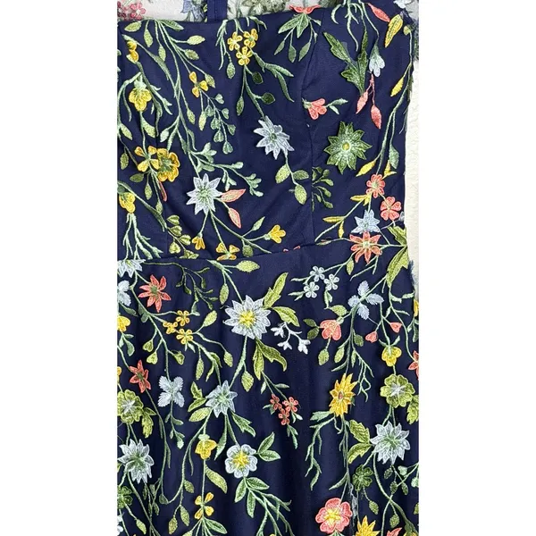 Floral Embroidered Mesh Midi Dress Sz 6 Bell Sleeve Cottagecore Navy - Image 4