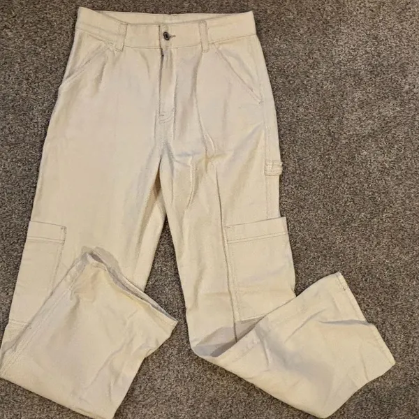 H&M Women Beige Utility Cargo Pants Size US 6 - Image 9