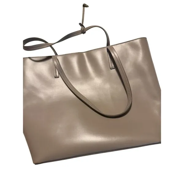 Kate‎ Spade Gray Bag with Sparkly Bow - Image 4
