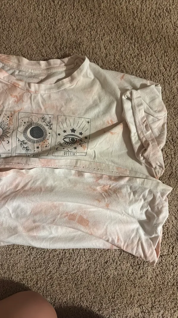 American Eagle Oversized Graphic Tee - Image 8