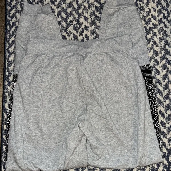 The north face reflective grey jogger - Image 4