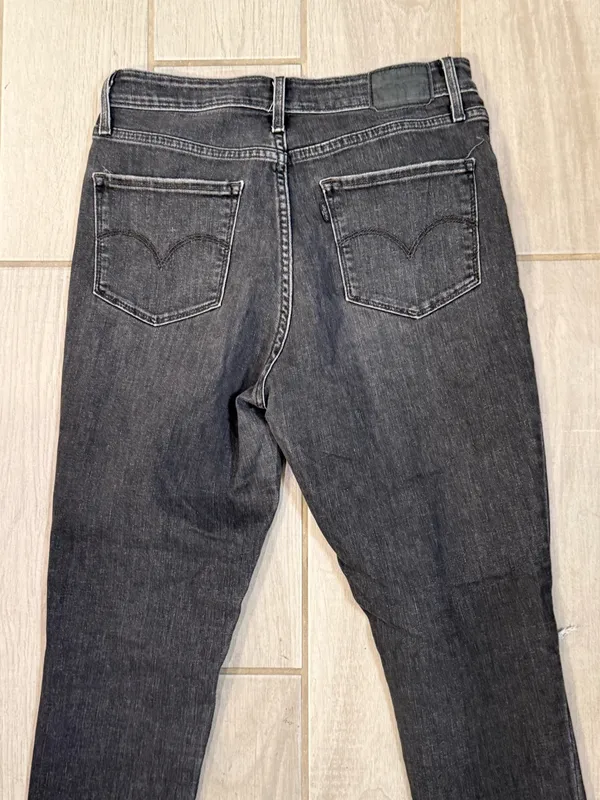 Women's High-Rise Straight Leg Ripped Jeans in Washed Black - Image 7