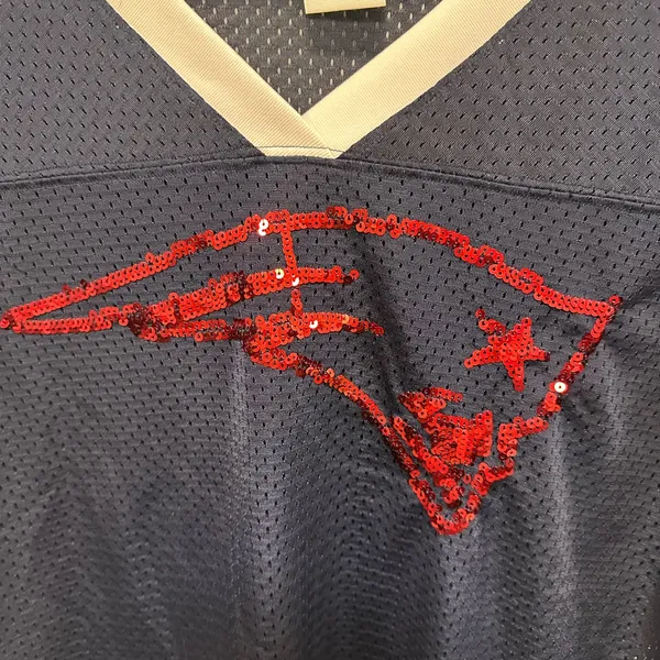Victoria's Secret Pink new england patriots Mesh V-Neck Jersey size medium - Image 4