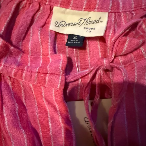 Universal Thread Pink & White Striped V Neck Tie Half Sleeve‎ Top Sz XS NEW - Image 7