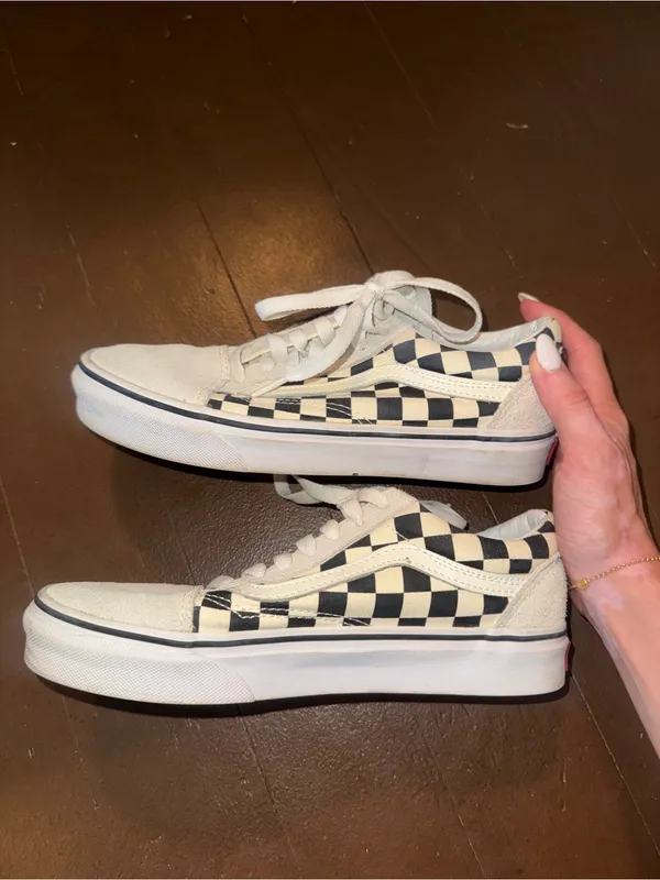 Vans Old Skool Lo Rise Sneakers - Image 3