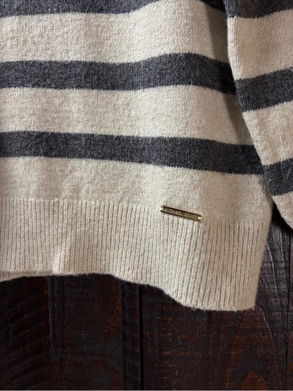 Michael Kors Turtleneck Wool Sweater Black - Image 3
