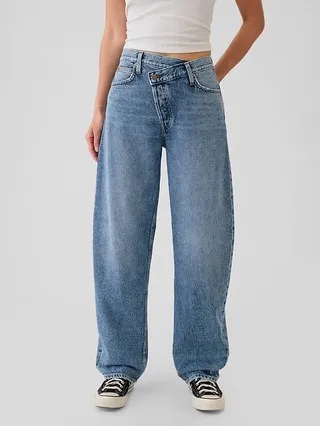 Gap Barrel High-Rise Jeans - Image 4
