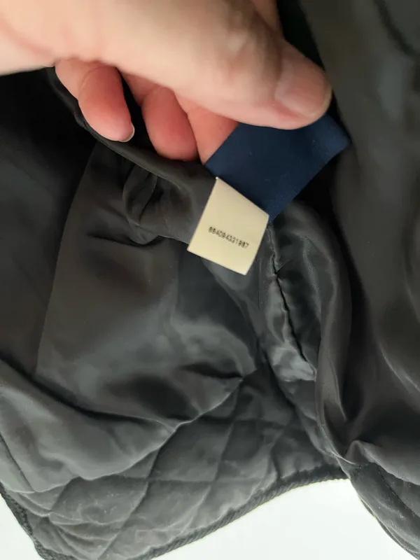 Small black Chaps quilted jacket  - Image 7