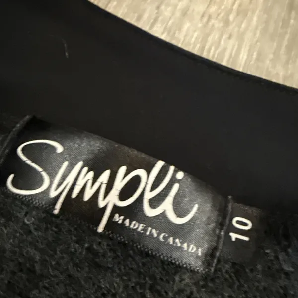 Sympli Top 10 Heathered Knit Sweater w/Black Trim Slit Sides asymmetrical - Image 5