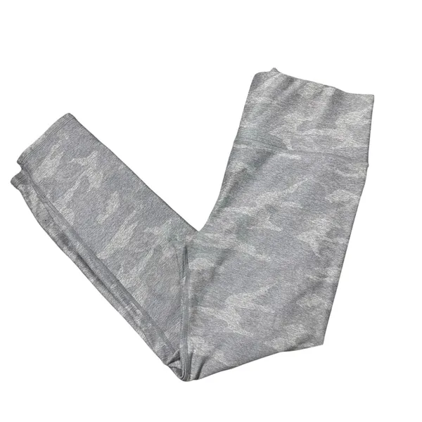 Vuori Clean Elevation Legging Gray Camo VW444 - Image 6