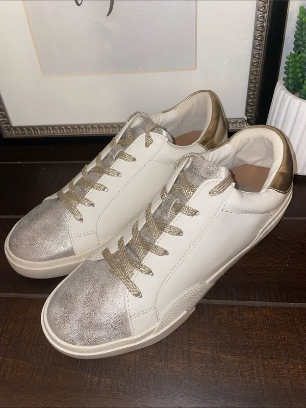 DV Dolce Vita Helix Leather Sneakers Dusty Gold Size 9.5 - Image 13