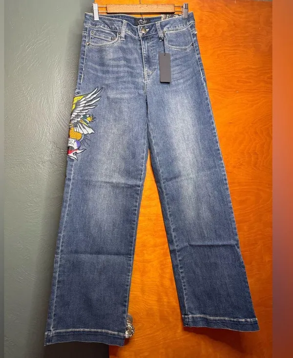 Ed Hardy NWT Denim with Vibrant Embroidery - Image 3