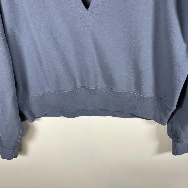 Abercrombie & Fitch Drama Collar V-Neck Cropped Sweatshirt Soft A&F Blue‎ XL - Image 4