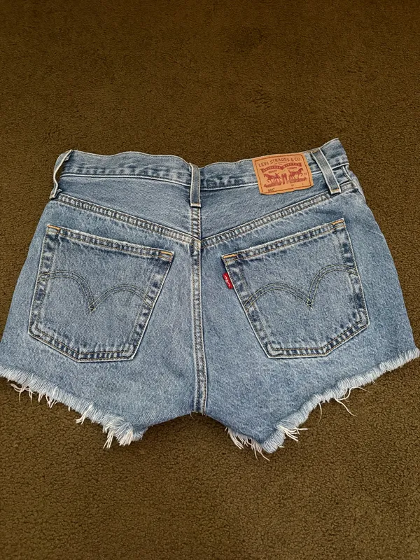 Levi’s Shorts Denim - Image 2