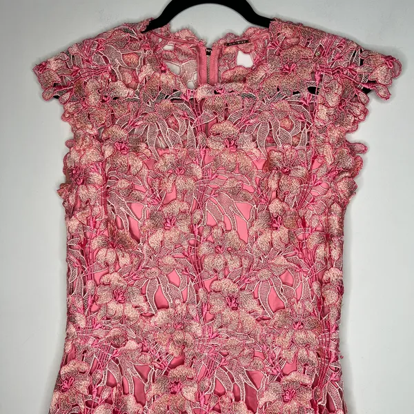 Elie Tahari Crochet Lace Mini Dress Size M - Image 3