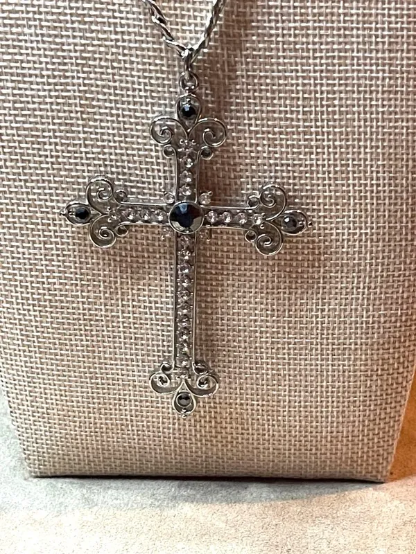 Goth Rhinestone Cross Curb Chain Necklace Silver - Image 2