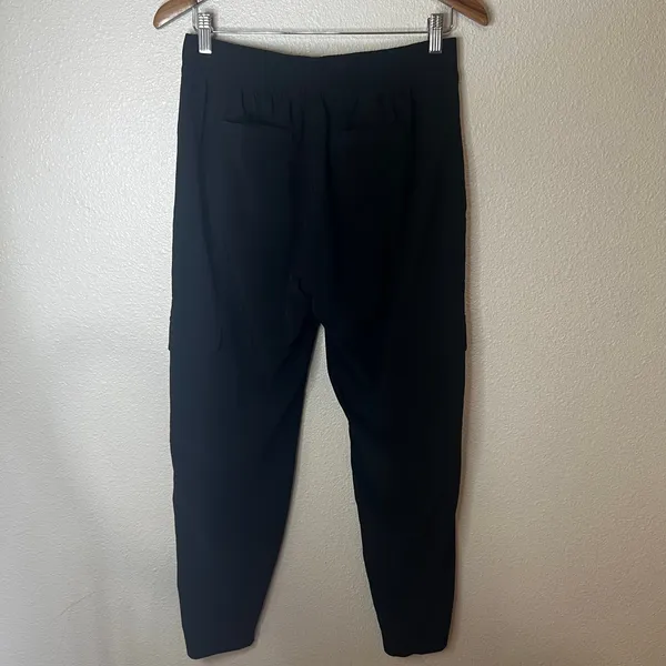 Athleta Chelsea Cargo Lined Jogger Pants in black 6 - Image 5