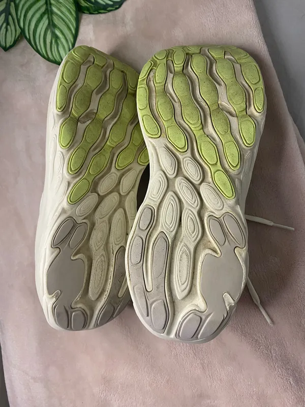 New Balance Fresh Foam X 1080v13 Moonrock Bleached Lime Glo Men's Shoe Size 12 - Image 7