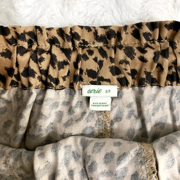 Aerie Tan Leopard Print Camp Paper Waist Lyocell Pull-on Summer Beach Shorts S - Image 4