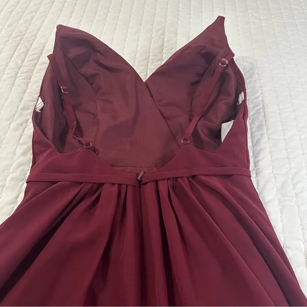 JJ's House Floor Length Bridesmaid Gown in Burgundy With Slit And Low Back Size 0 - Image 10