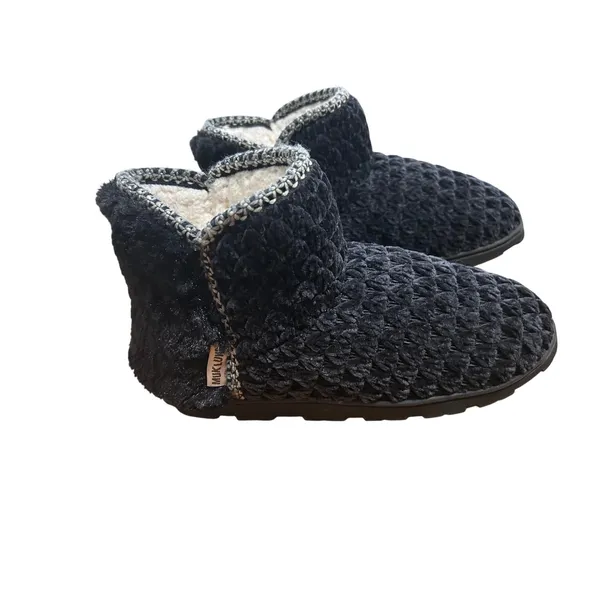 Muk Luks Cozy Black Knit Faux Fur Lined Slipper Booties Womens Size 8 - Image 9