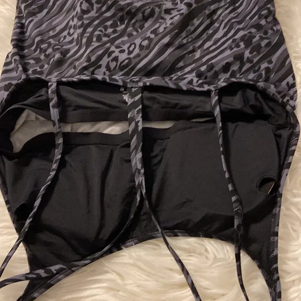 Pink Shirt/Workout size XL - Image 9