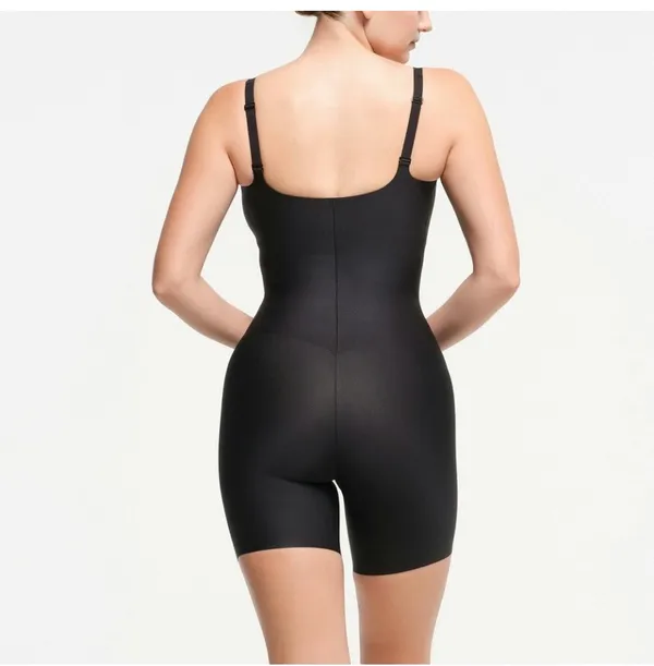 skims body unlined plunge mid thigh bodysuit onyx Large New wit tags - Image 4