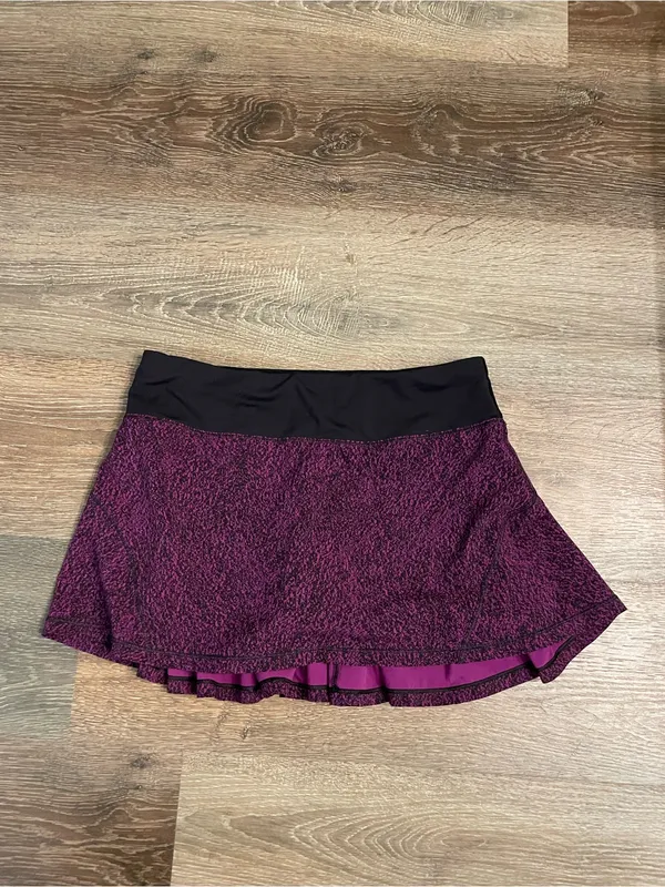 lululemon athletica Purple Mini Skirt Circuit Breaker Skirt Size 4 - Image 3